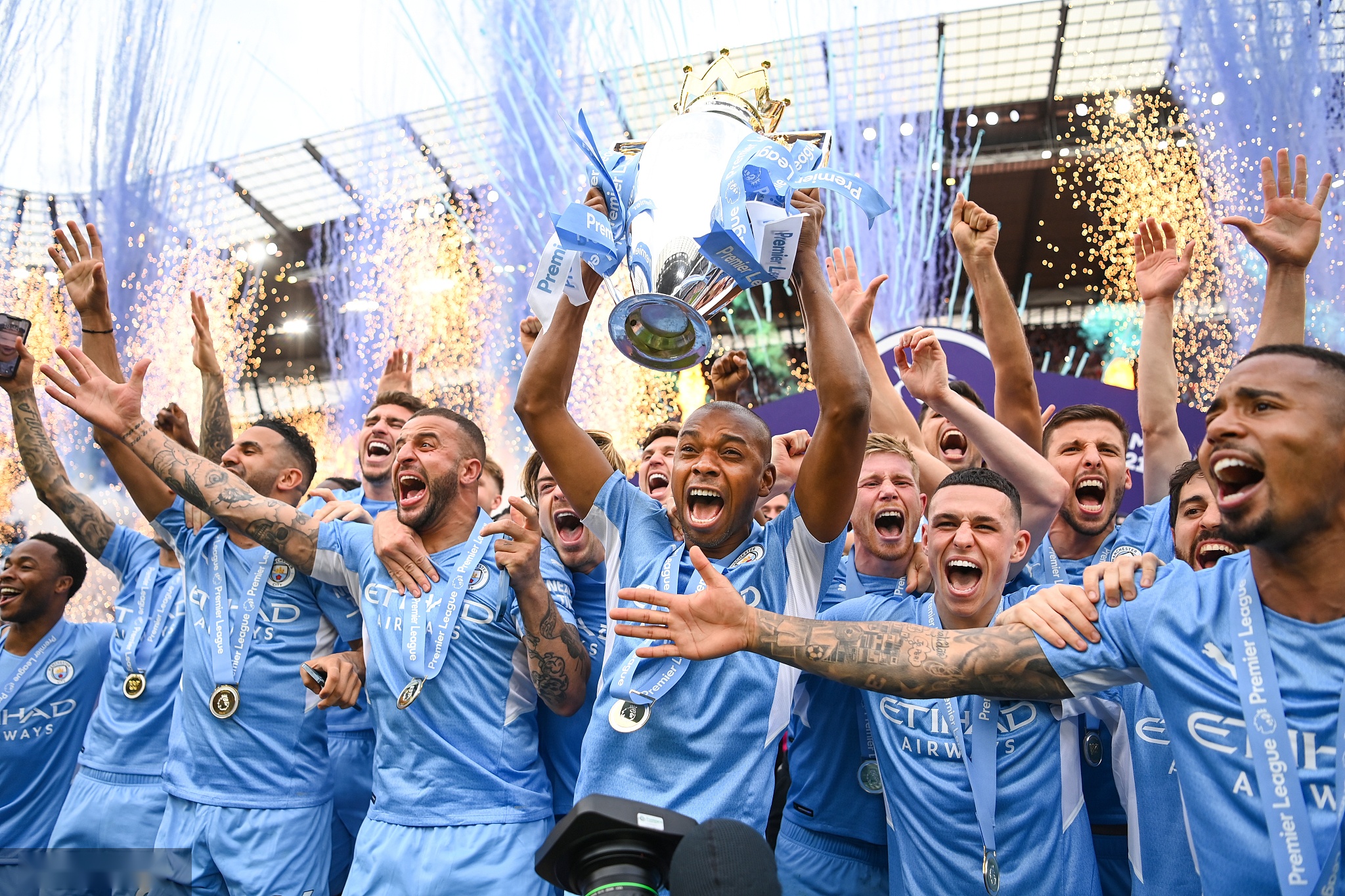 尤其是在当 尤其是在当